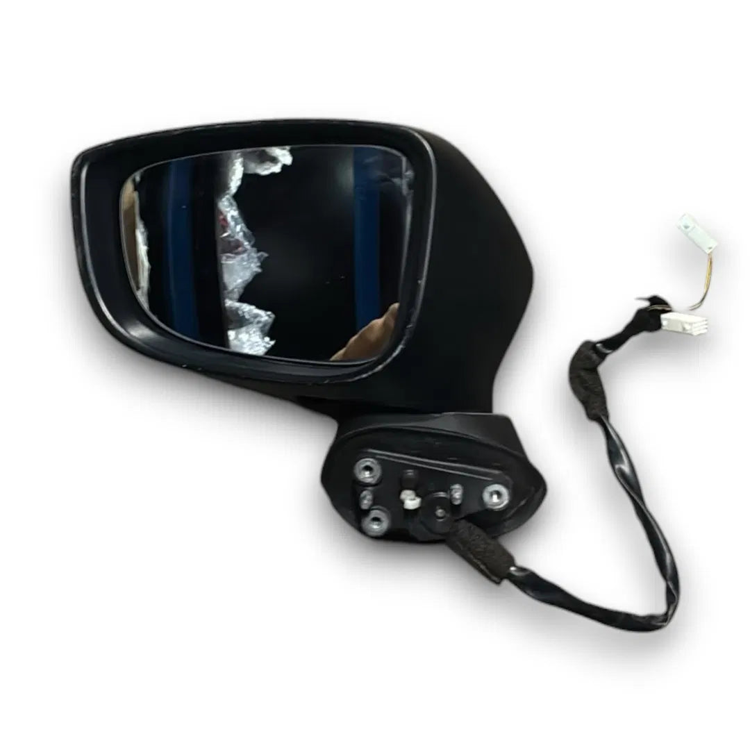 Dettaglio Specchietto retrovisore esterno sinistro Mazda 3 dal 2013 da riparare - foto 2