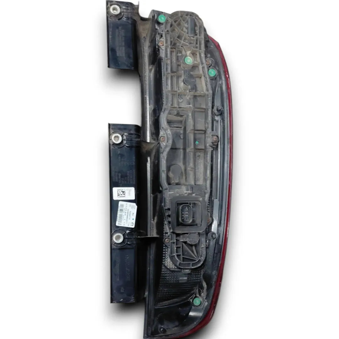 Dettaglio Fanale posteriore destro Fiat Doblò II OEM 51830564 - foto 2