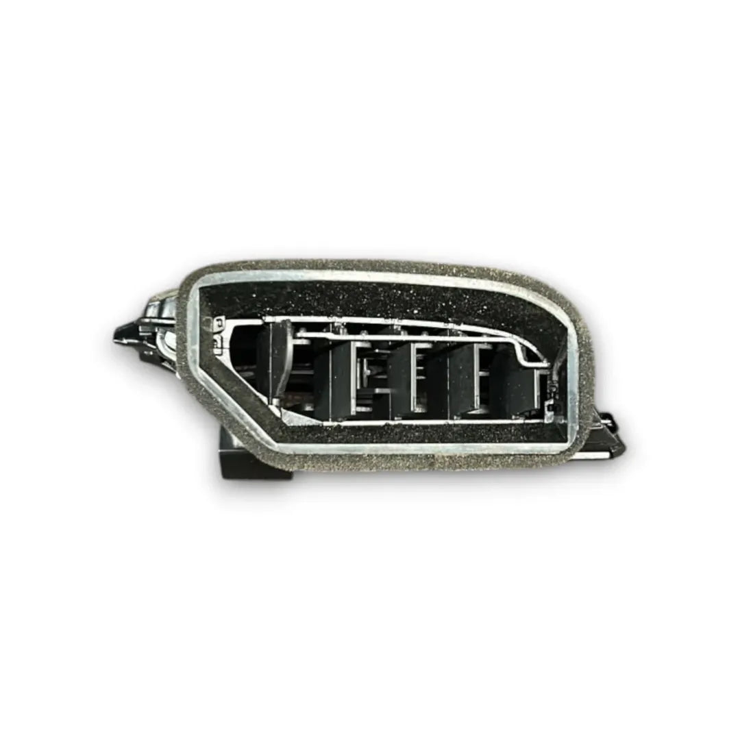 Dettaglio Bocchetta aria laterale cruscotto destra Opel Corsa F 2019–2024 OEM 98296386XU - foto 2