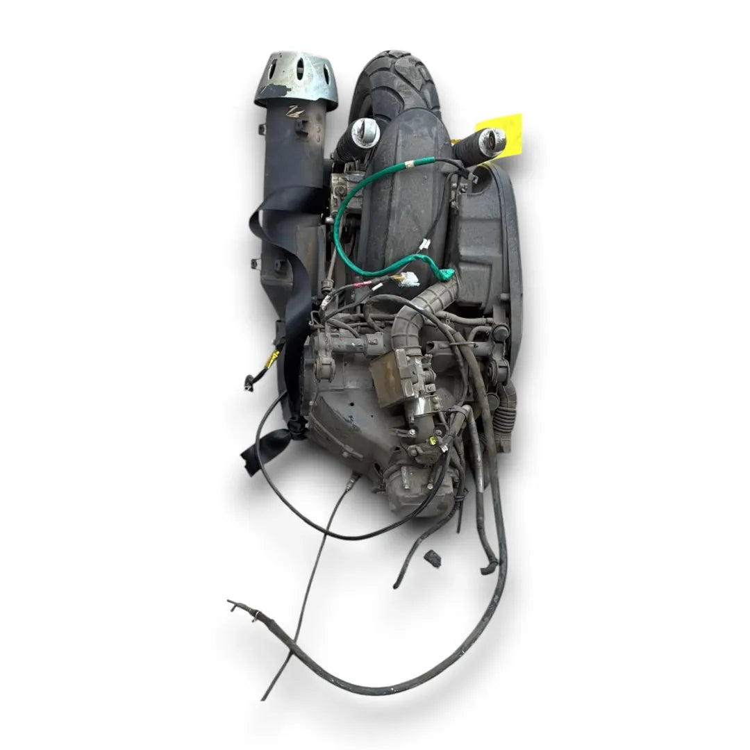 Dettaglio Motore completo Kymco Agility 125 R16 E5 - foto 2