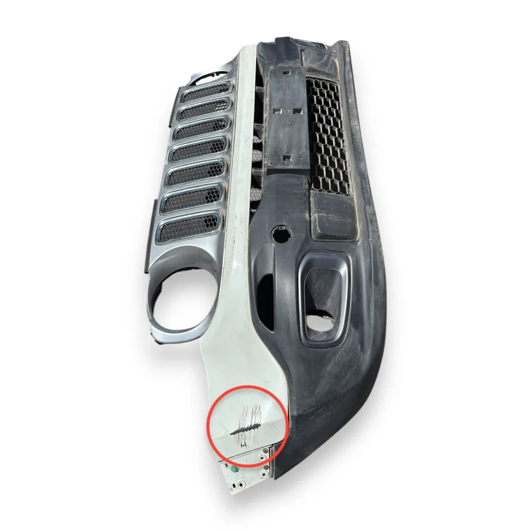 Dettaglio Paraurti anteriore Jeep Renegade cod. 735579025 - foto 2