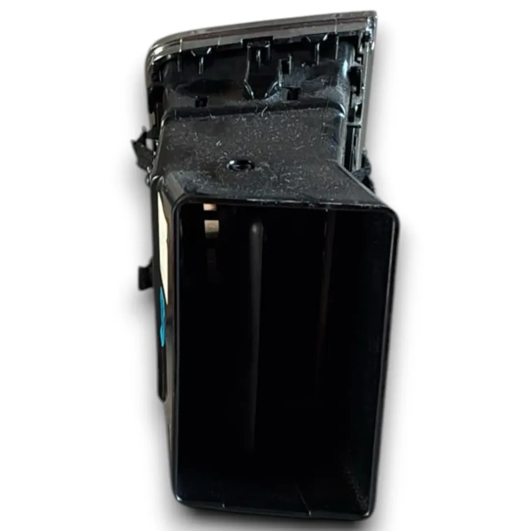 Dettaglio Bocchetta aria laterale cruscotto destra Skoda Kodiaq 2017–2021 OEM 565819702A - foto 2