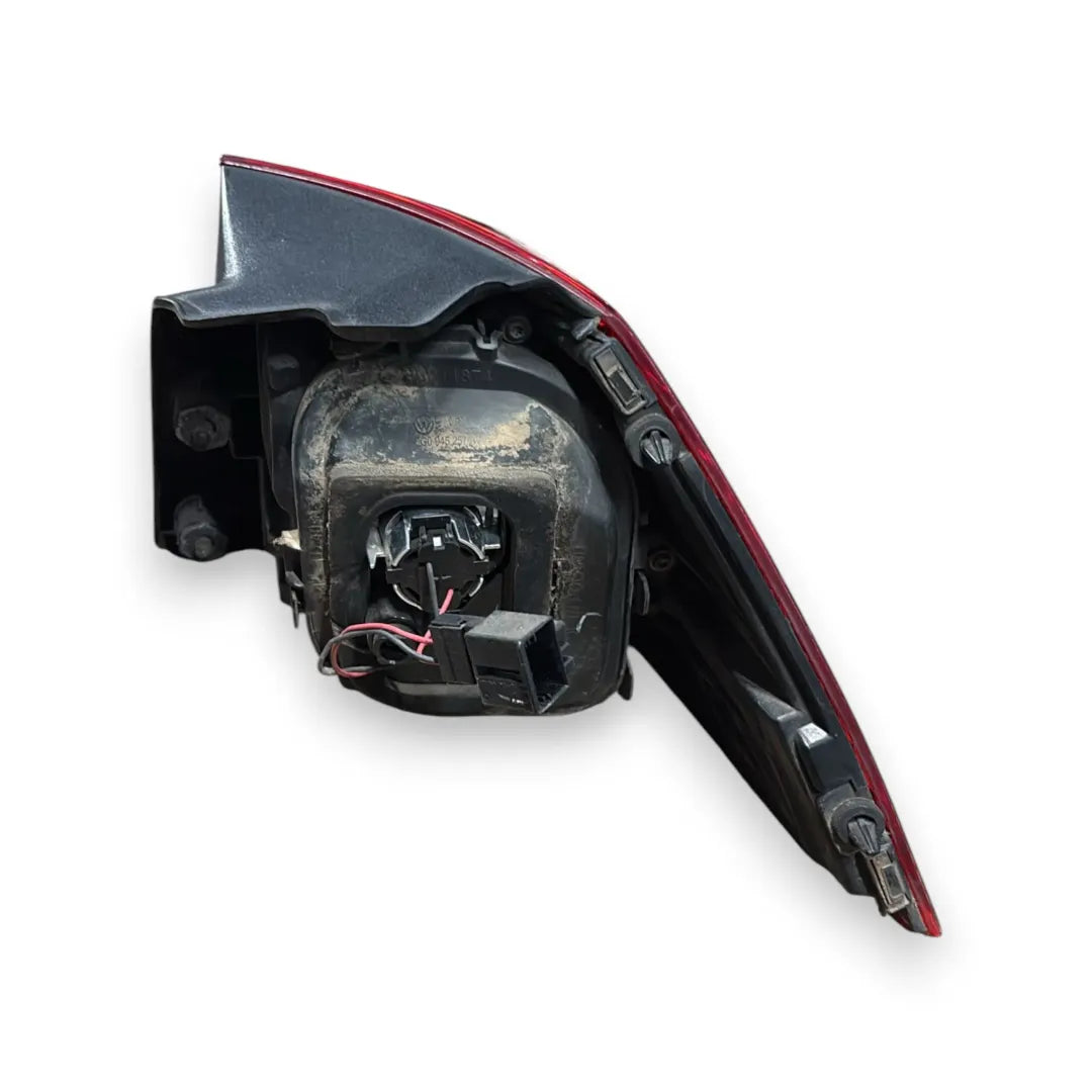 Dettaglio Fanale posteriore sinistro Volkswagen Golf VII dal 2012 cod. 5G0945095M - foto 2