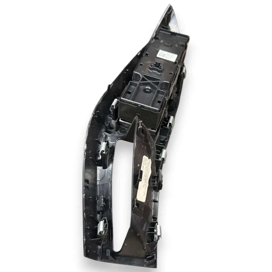 Dettaglio Blocco comando alzacristalli Ford Fiesta CE1 cod. 14540 - foto 2