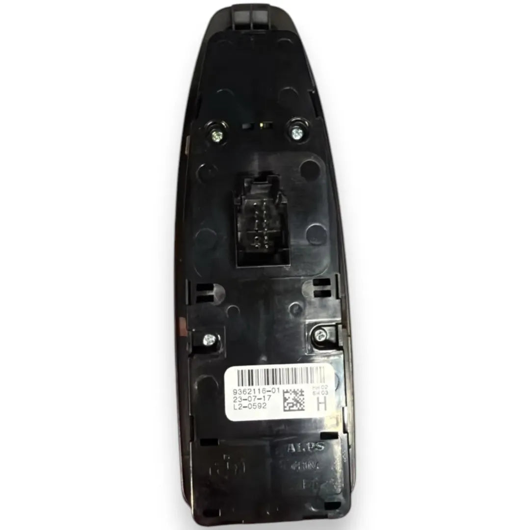 Dettaglio Pulsantiera alzacristalli BMW X1 F48 cod. 9362116-01 - foto 2