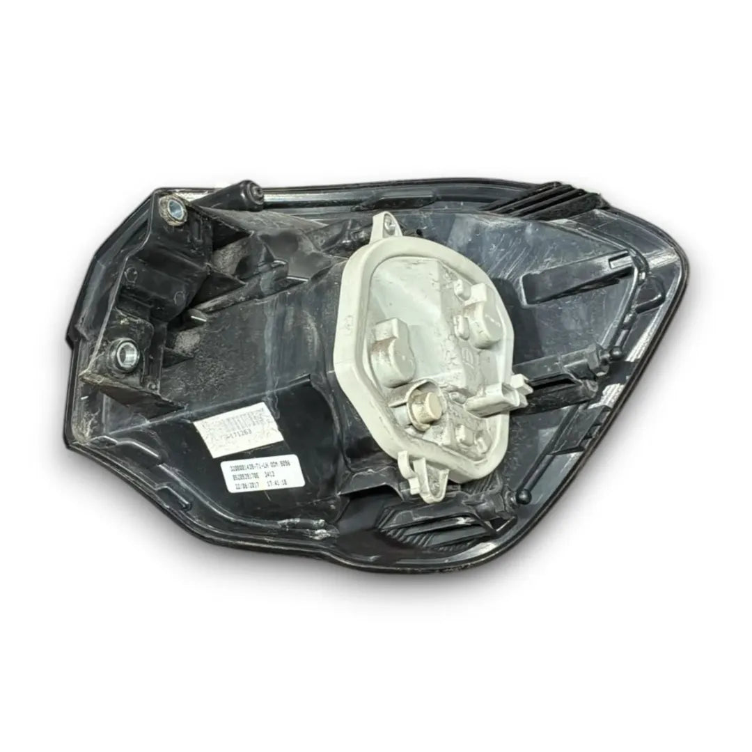 Dettaglio Fanale posteriore esterno sinistro Fiat Tipo 2015–2021 OEM 52078933 - foto 2