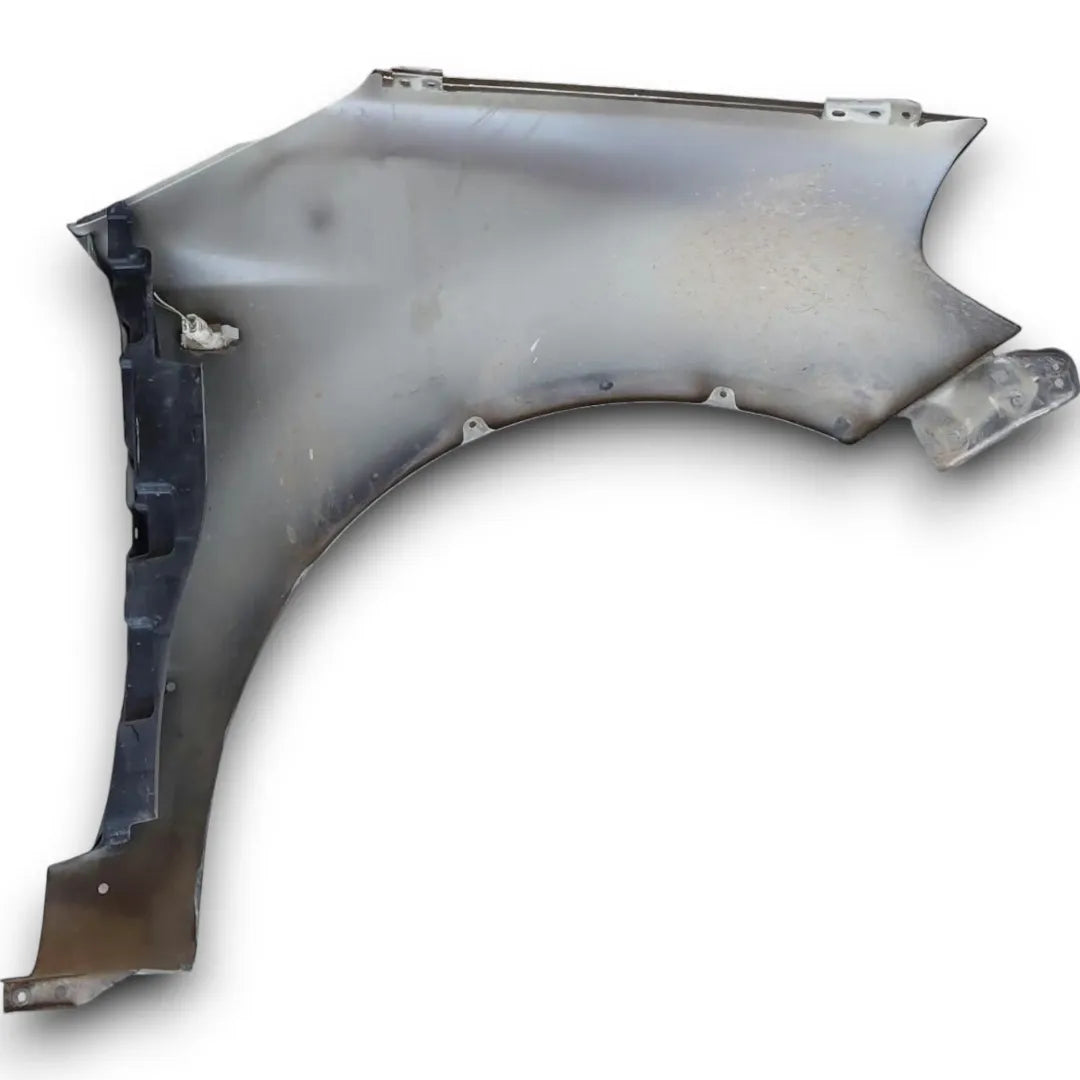 Dettaglio Parafango anteriore sinistro Fiat Sedici 2006–2011 OEM 71742877 - foto 2