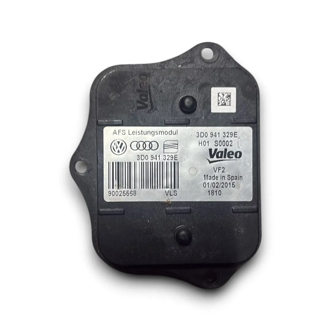 Dettaglio Centralina di controllo proiettori Volkswagen Golf VII dal 2012 cod. 3D0 941 329E - foto 2