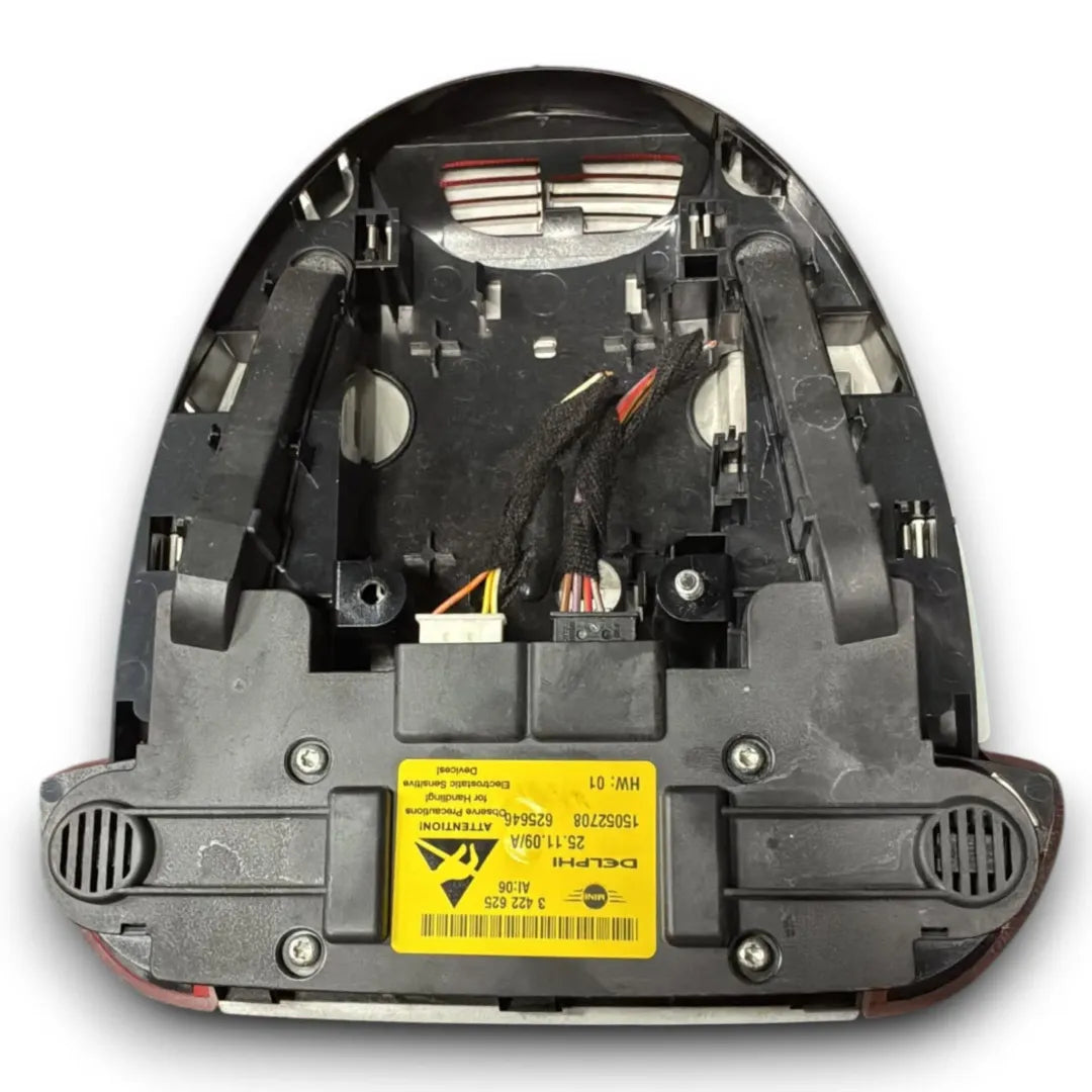 Dettaglio Plafoniera anteriore di cortesia MINI Clubman R55 OEM 61319284417 - foto 2