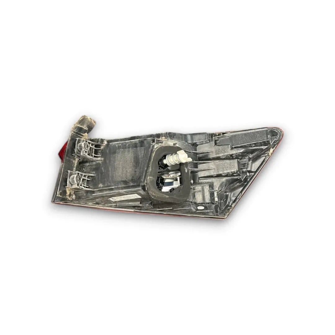Dettaglio Fanale posteriore esterno sinistro Skoda Kodiaq 2017–2021 OEM 565945207A - foto 2