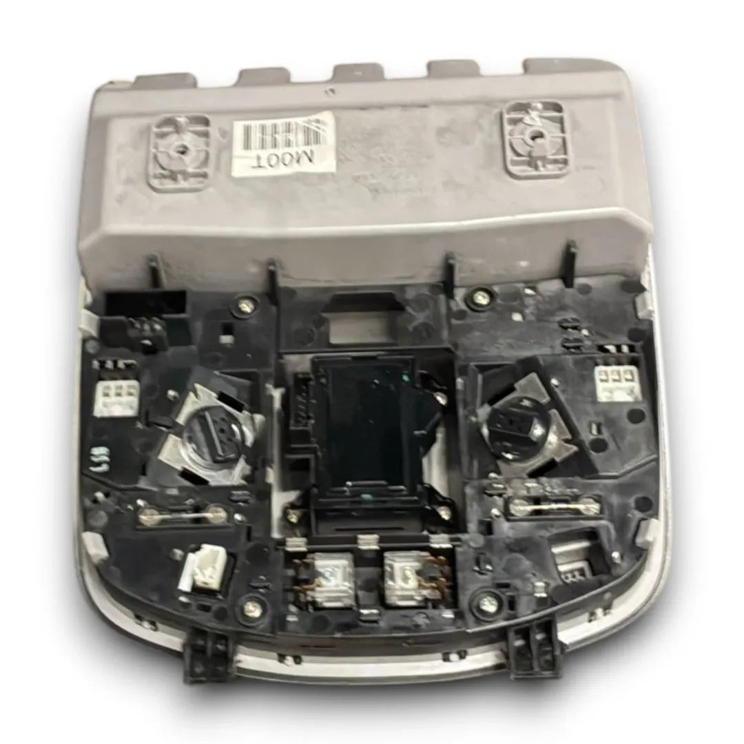 Dettaglio Luce cortesia anteriore tetto Hyundai Tucson OEM 92800D3000TTX - foto 2
