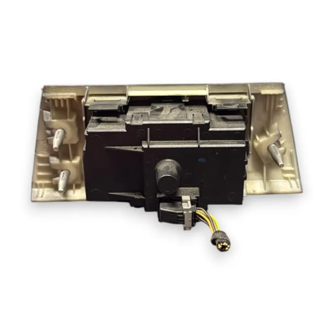 Dettaglio Interruttore comando luci BMW Serie 3 E90/E91 OEM 61319169403 - foto 2