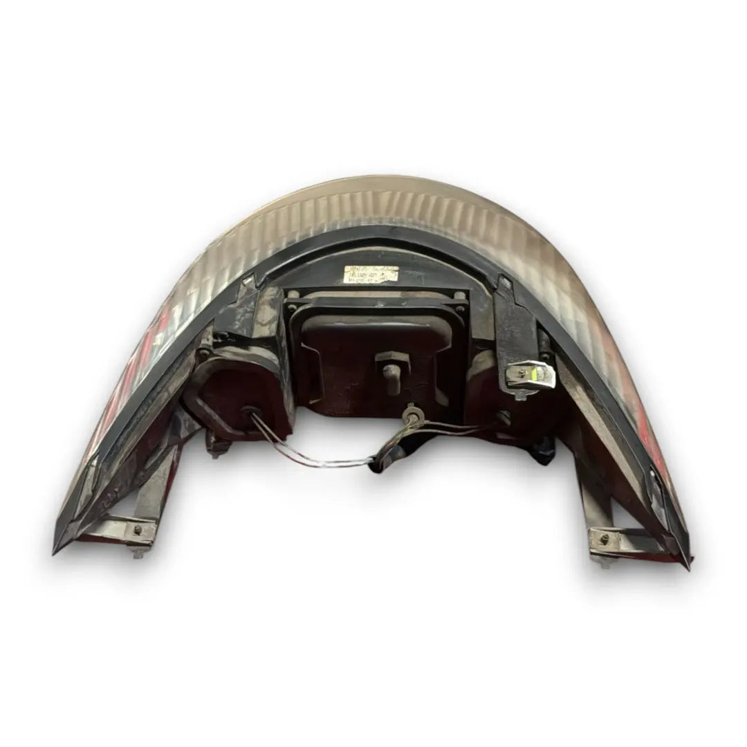 Dettaglio Fanale posteriore Aprilia Scarabeo 250 2004–2008 OEM AP8127642 - foto 2