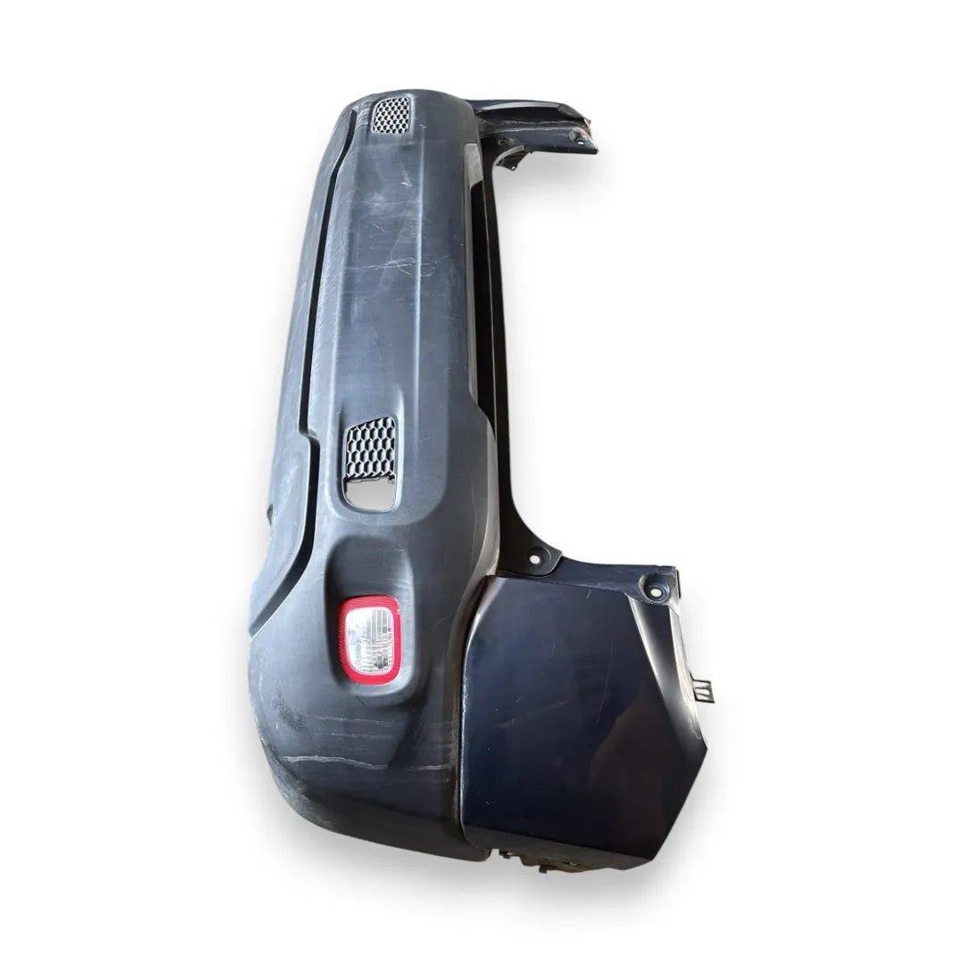 Dettaglio Paraurti posteriore Jeep Renegade 5I OEM 735631108 - foto 2