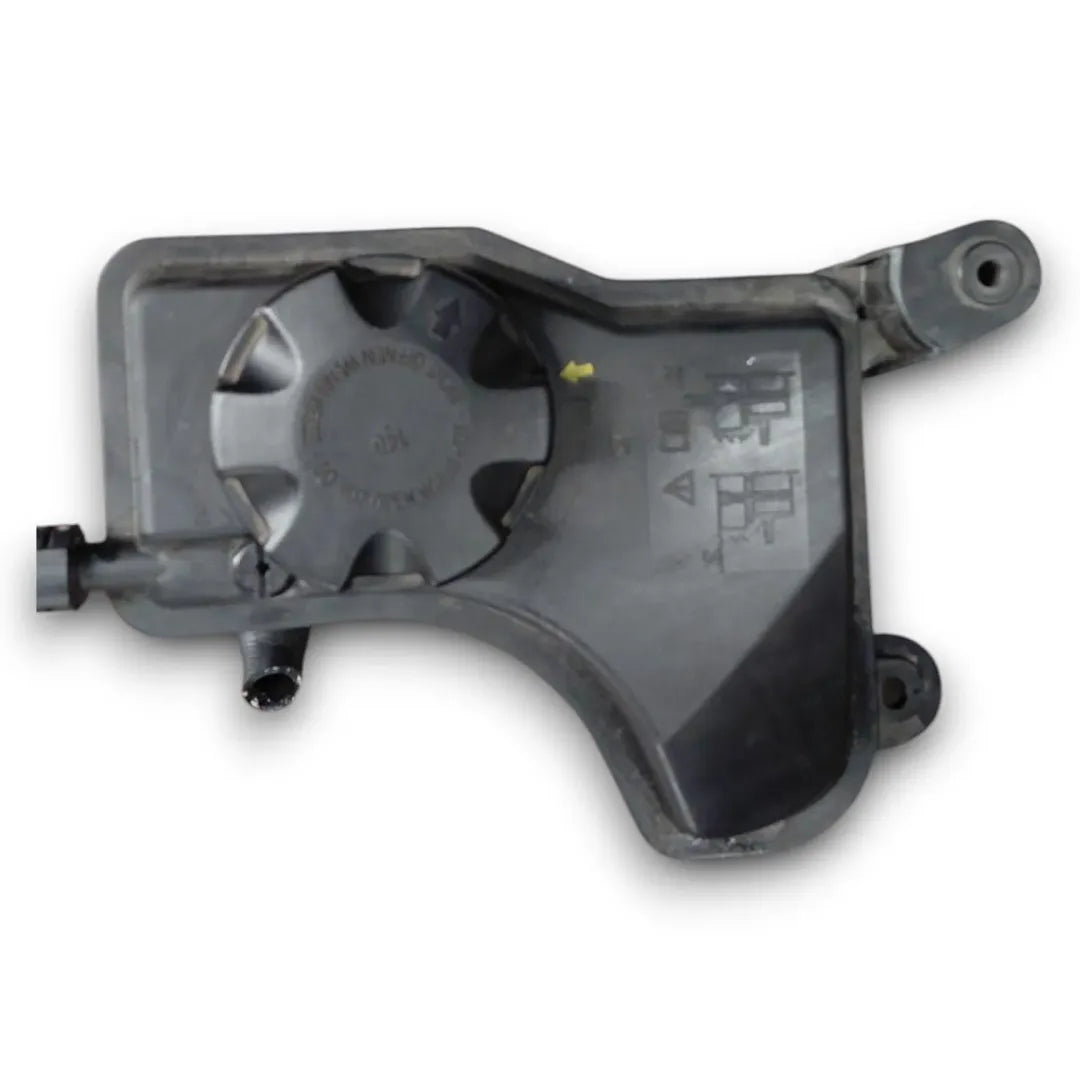 Dettaglio Vaschetta acqua radiatore BMW Serie 3 E90/E91 OEM 17138570079 - foto 2