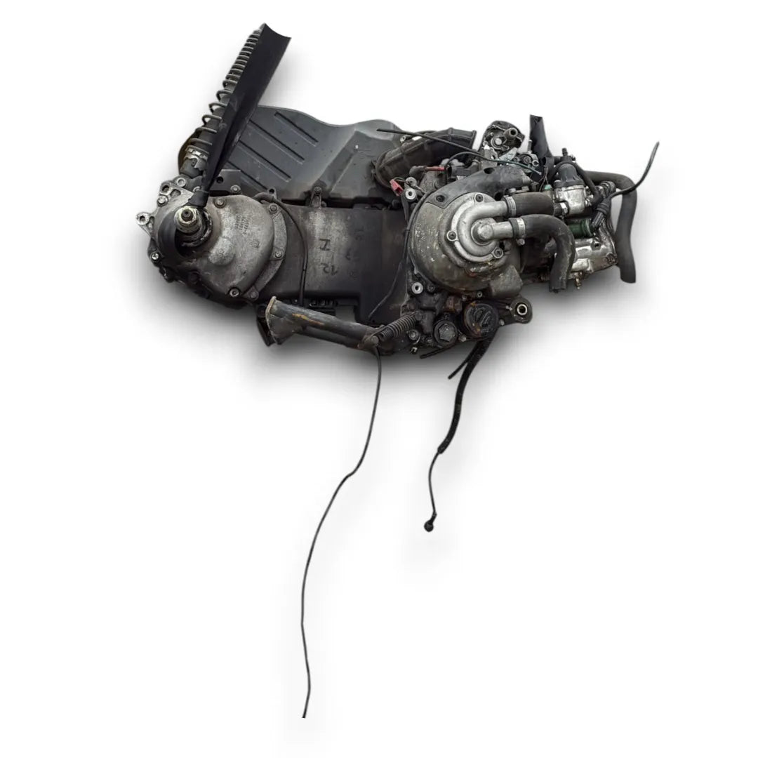 Dettaglio Motore completo Aprilia Sportcity ONE 125 2004–2008 cod. motore M28BM - foto 2
