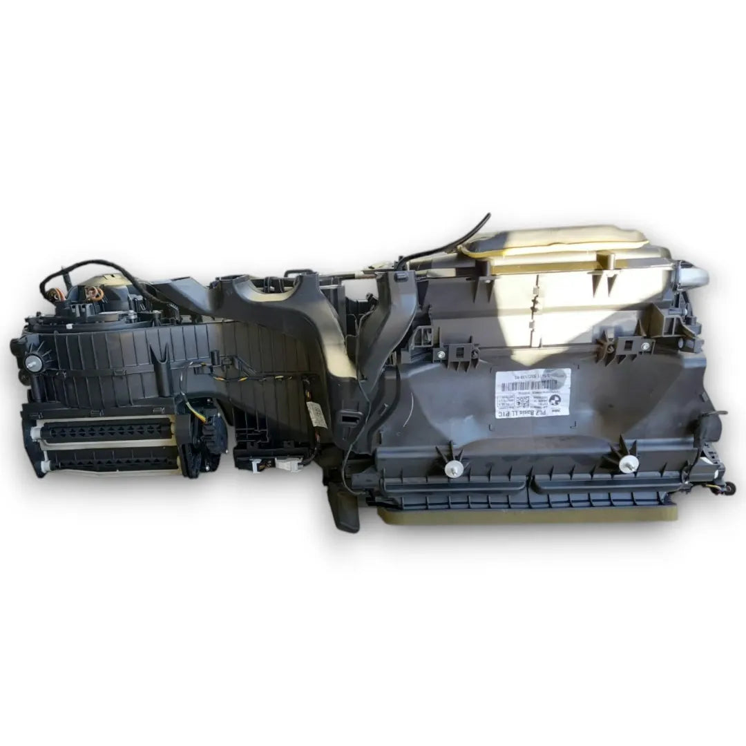 Dettaglio Gruppo riscaldatore abitacolo BMW Serie 1 5P F20 dal 2015 cod. 24540010 - foto 2