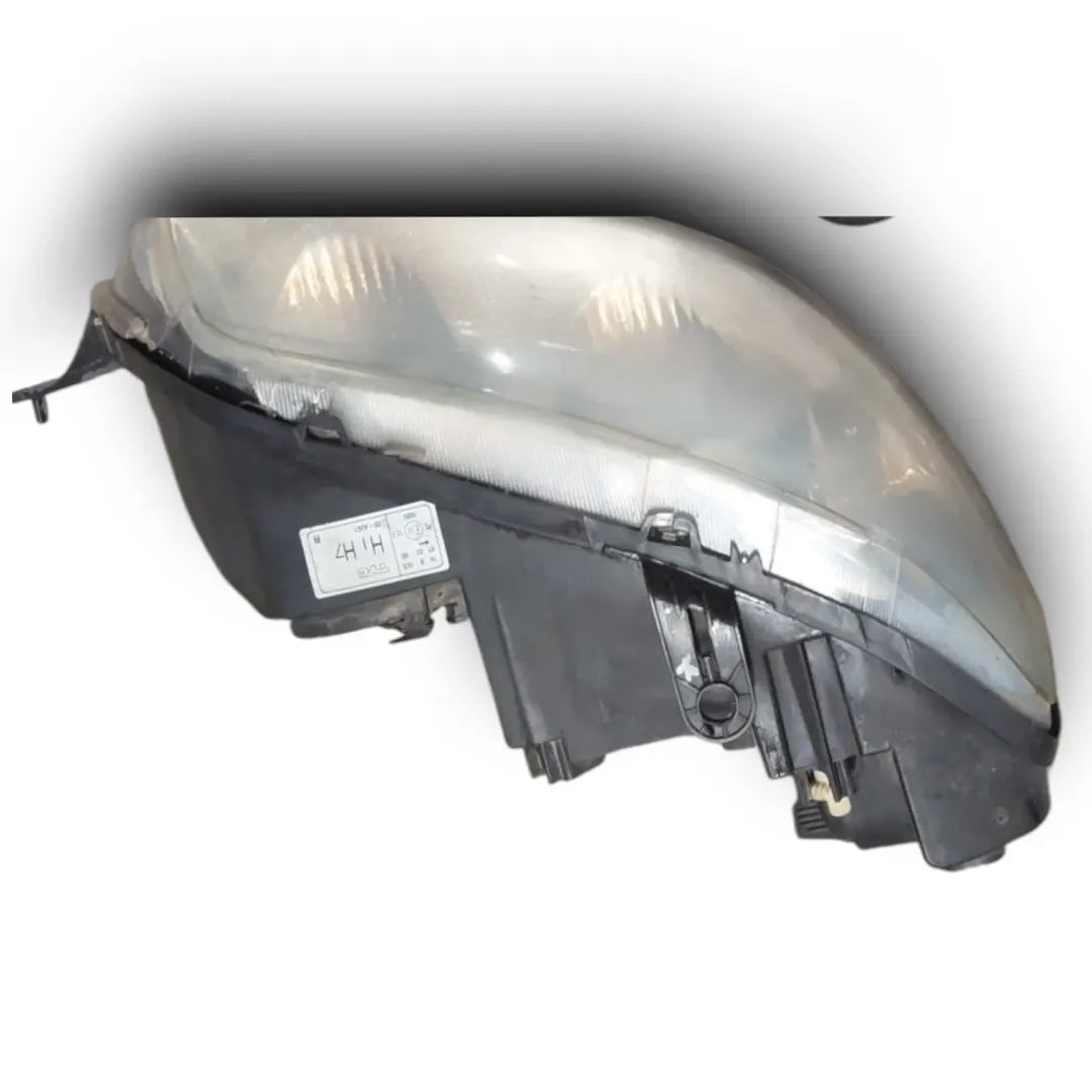 Dettaglio Faro anteriore destro Fiat Punto Classic 2U OEM 51760025 - foto 2