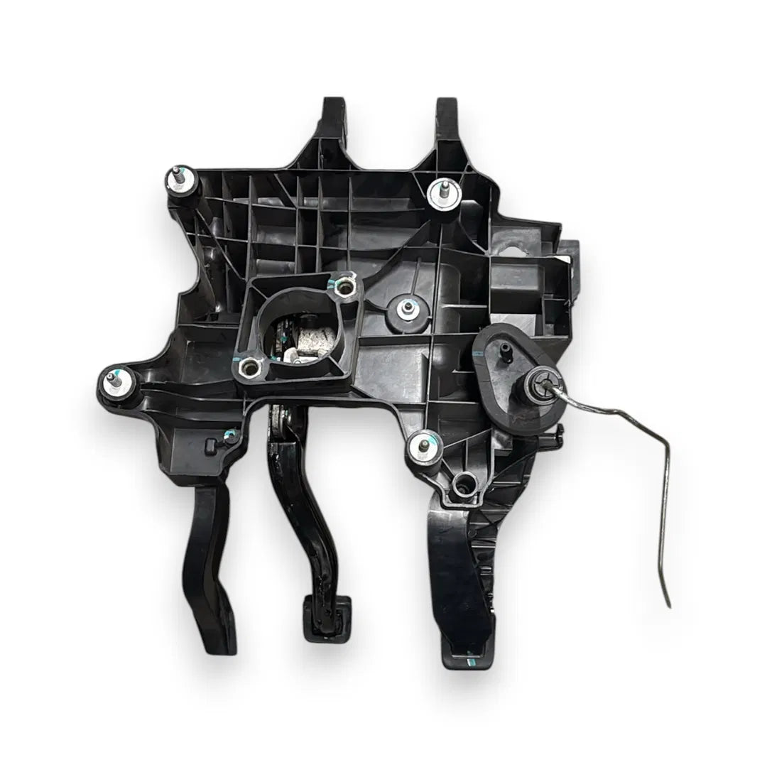 Dettaglio Pedaliera completa Opel Mokka 2012–2016 OEM 95421236 - foto 2