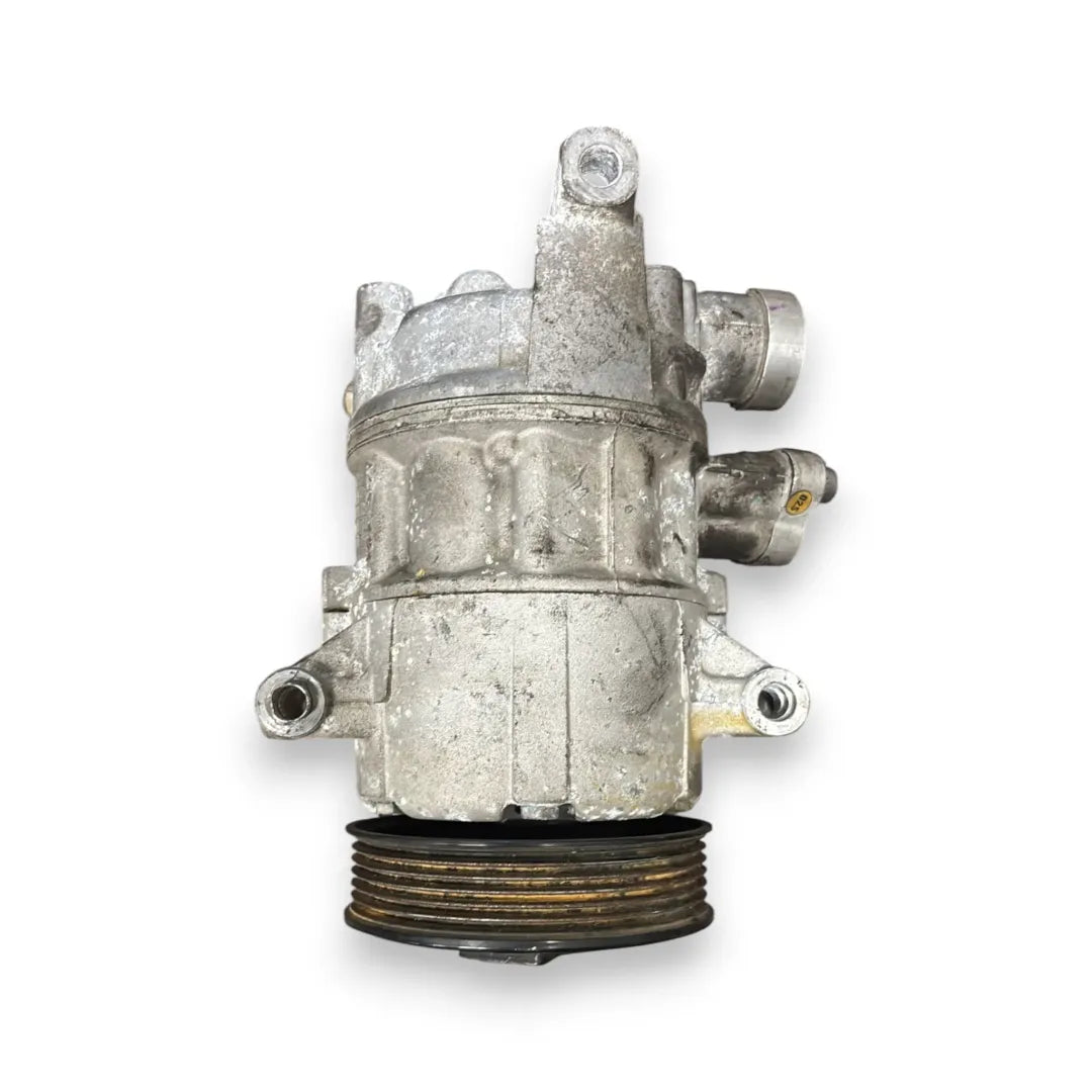 Dettaglio Compressore clima Denso SEAT Leon OEM 5Q0820803K - foto 2