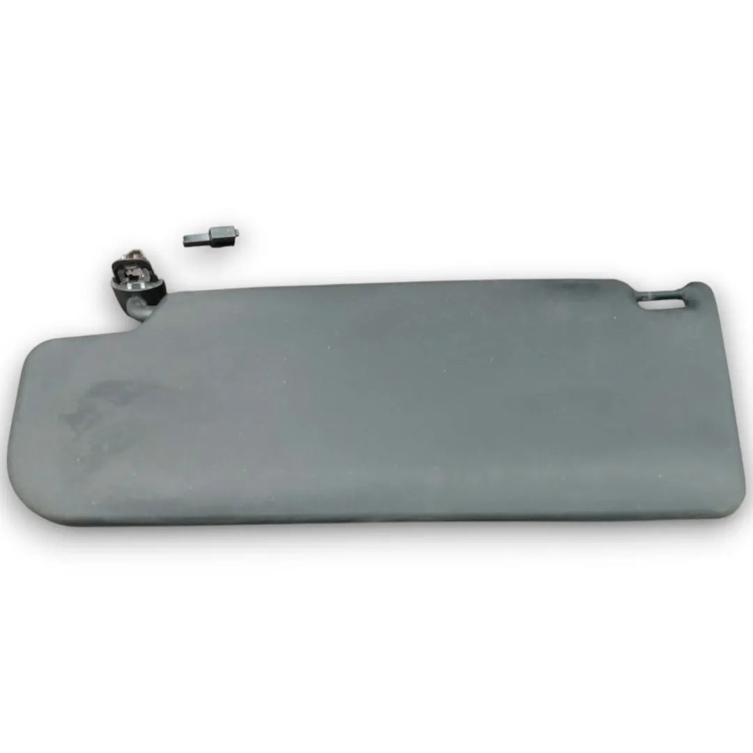 Dettaglio Aletta parasole destra anteriore Volkswagen Scirocco dal 2008 OEM 1K8857552G3H8 - foto 2