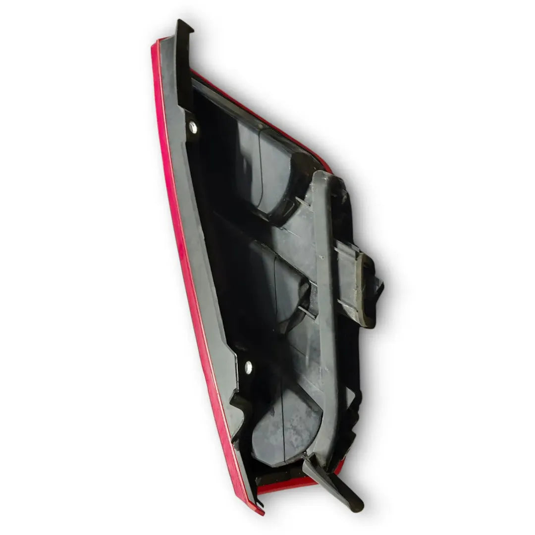 Dettaglio Fanale posteriore destro Fiat Grande Punto 2009–2014 OEM 51701590 - foto 2