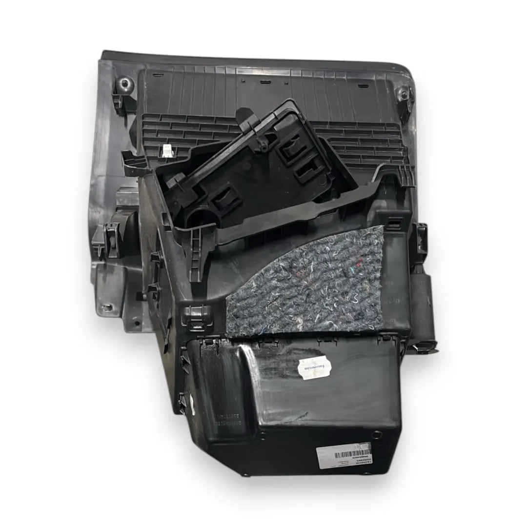 Dettaglio Cassetto portaoggetti Peugeot 2008 2019–2023 OEM 9672847480 - foto 2