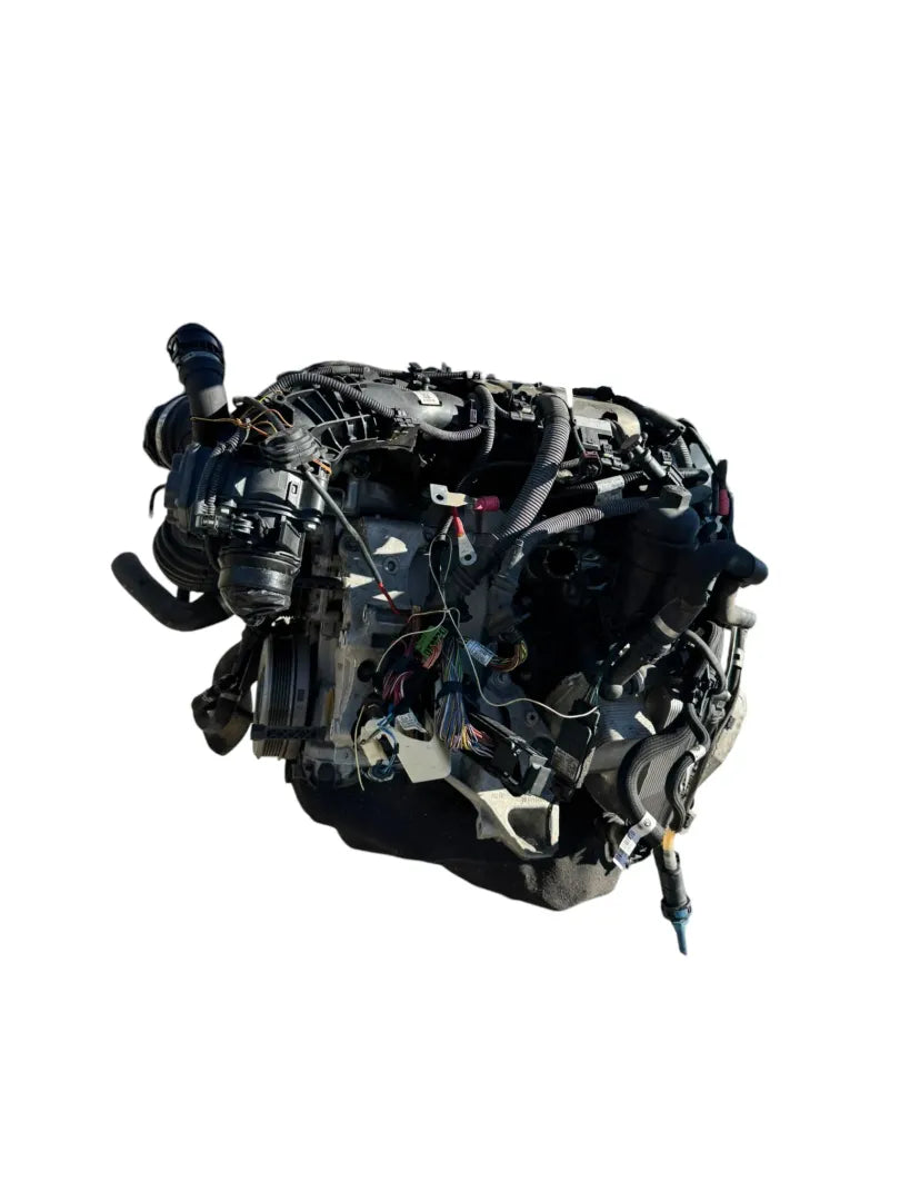 Dettaglio Motore completo BMW Serie 2 Coupé F22 2.0 diesel dal 2013 cod. motore B47D20A - foto 2