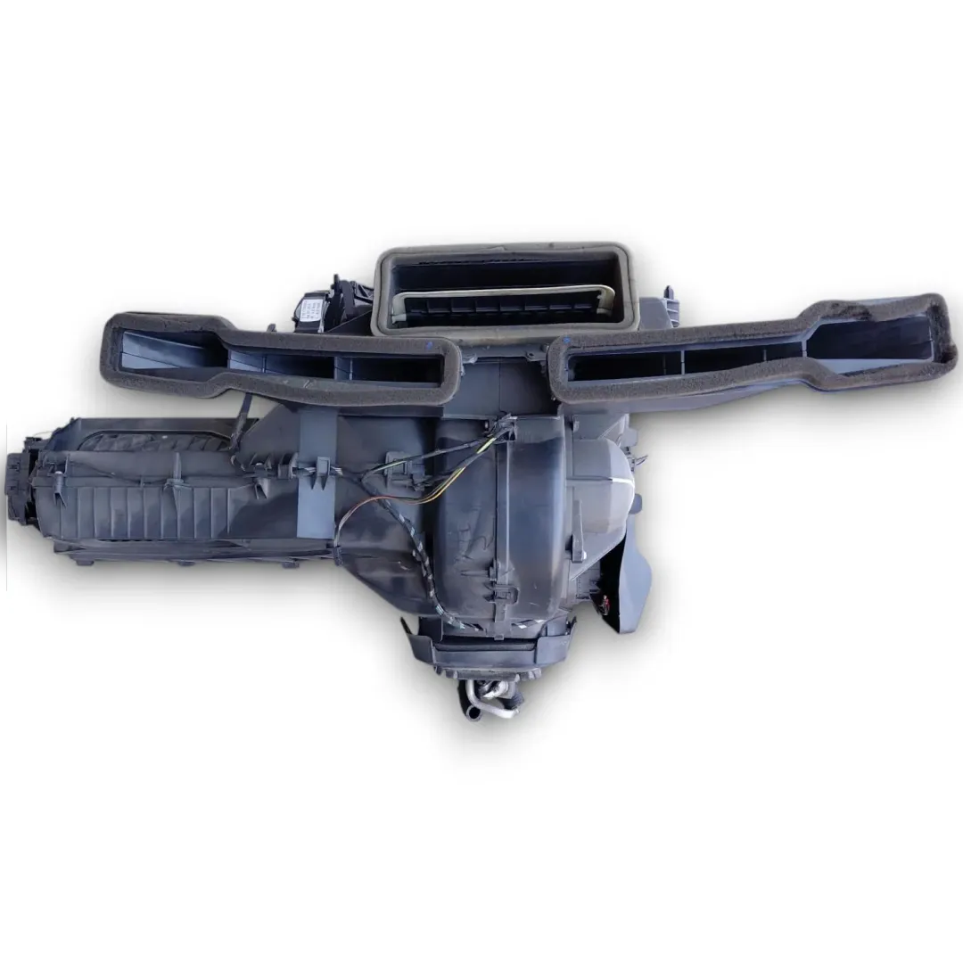 Dettaglio Gruppo riscaldatore abitacolo MINI Countryman R60 cod. 990349C - foto 2