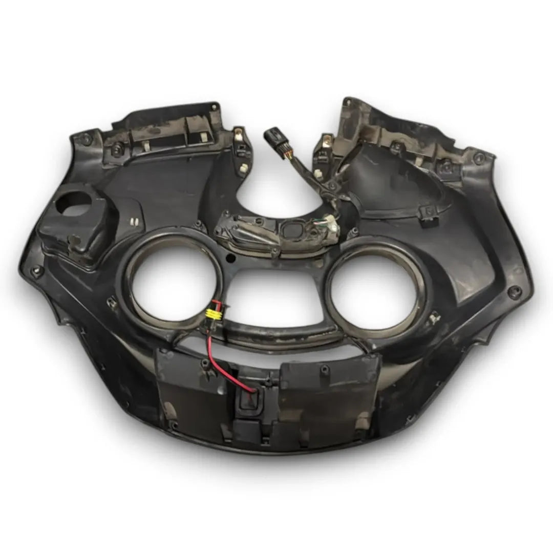 Dettaglio Cornice quadro strumenti Piaggio MP3 300 cod. 2B000677 - foto 2