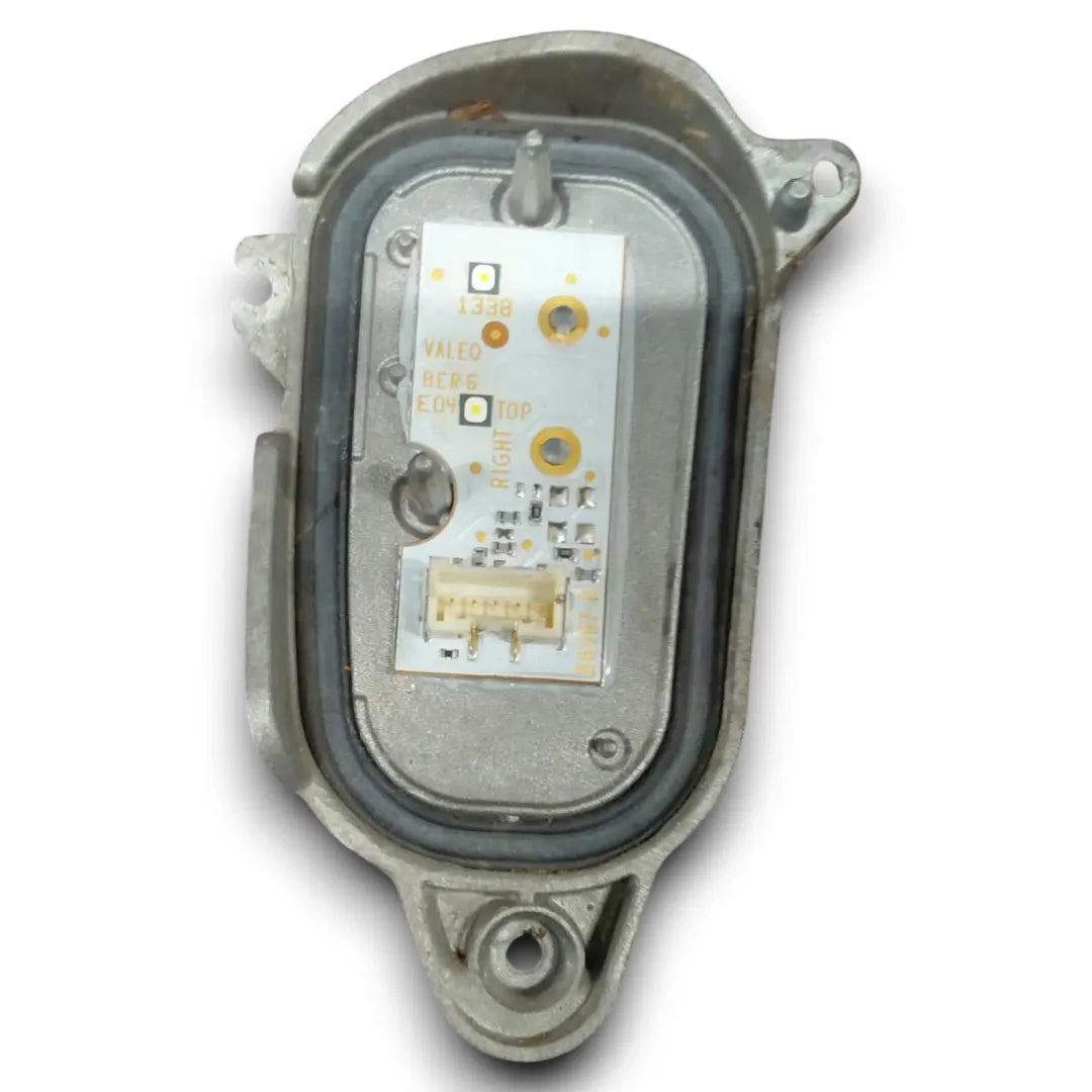 Dettaglio Centralina di controllo proiettori Audi Q5 8R 2008–2017 cod. MD E9 14058 - foto 2