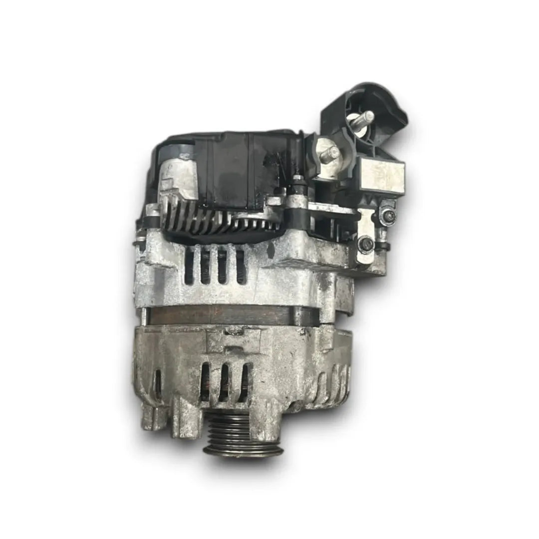 Dettaglio Alternatore Jaguar XE dal 2019 OEM T2H26974 - foto 2