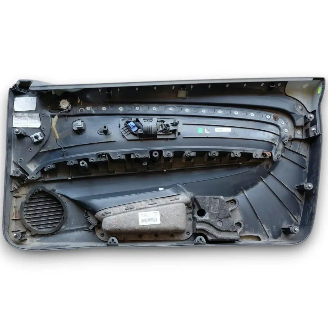 Dettaglio Pannello interno porta anteriore sinistro Volkswagen Scirocco dal 2008 OEM 1K8867011BAYCY - foto 2