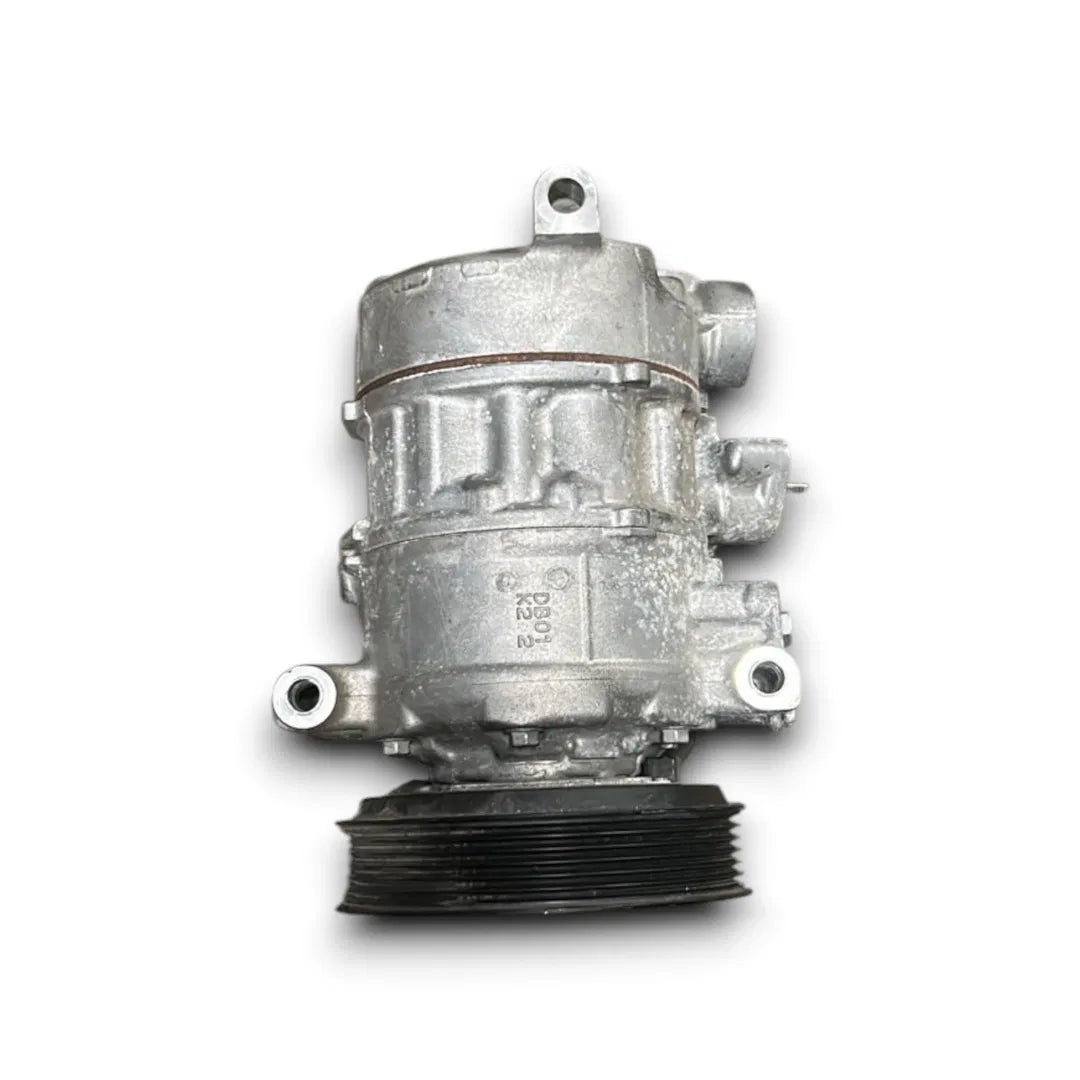 Dettaglio Compressore clima Volkswagen Golf VII dal 2012 OEM 5Q0820803F - foto 2