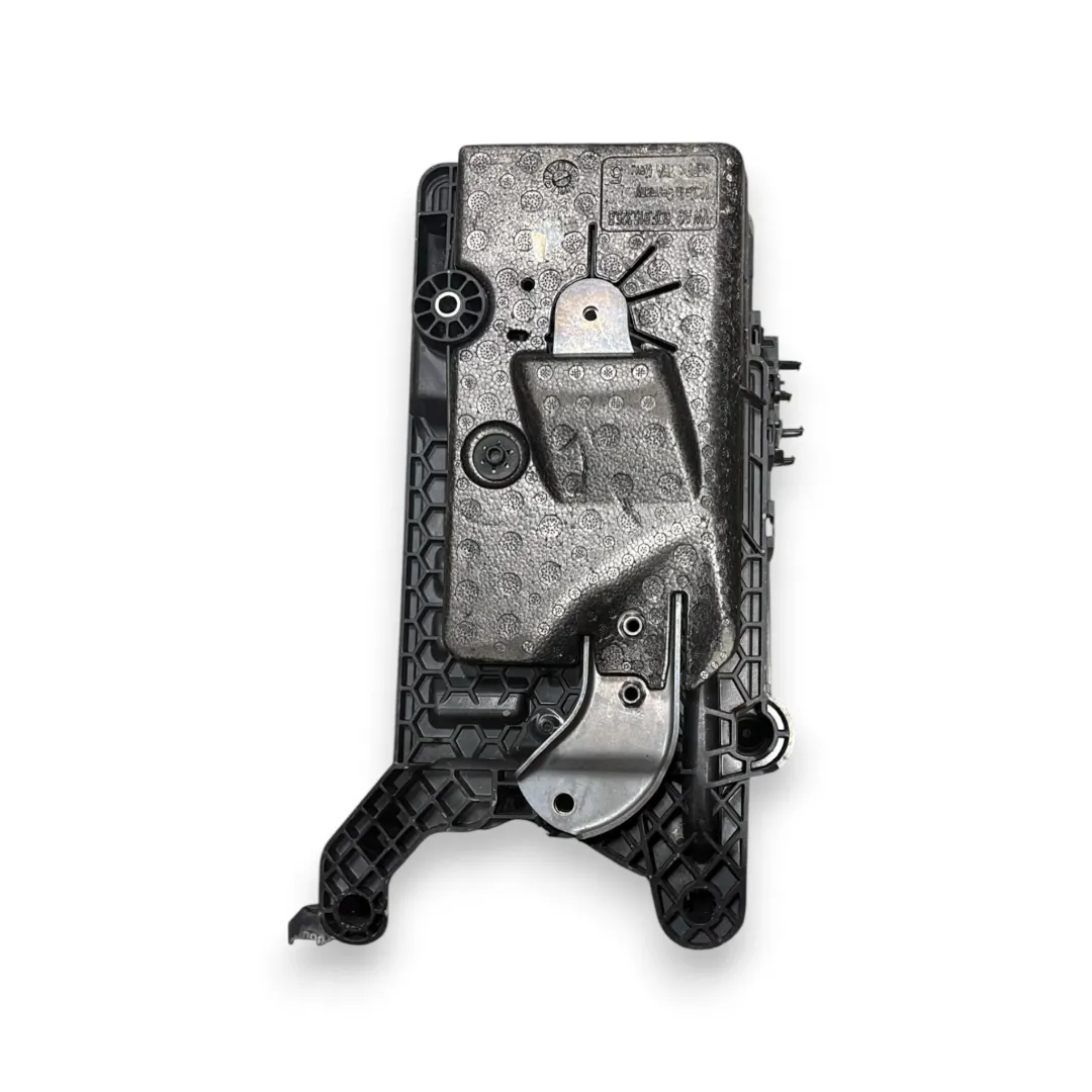 Dettaglio Supporto batteria Audi Q3 F3B OEM 5QF915331C - foto 2