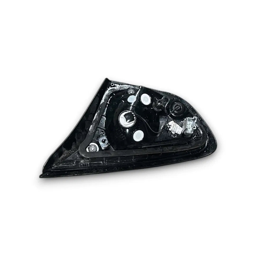 Dettaglio Fanale posteriore interno sinistro Ford Puma 2019–2024 OEM 2537347 - foto 2