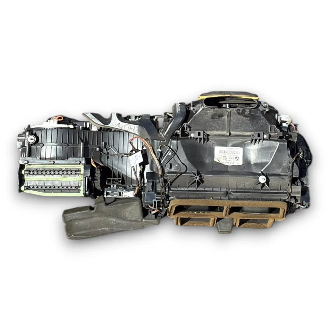 Dettaglio Gruppo riscaldatore abitacolo BMW Serie 3 F30 dal 2011 OEM 9296822 - foto 2
