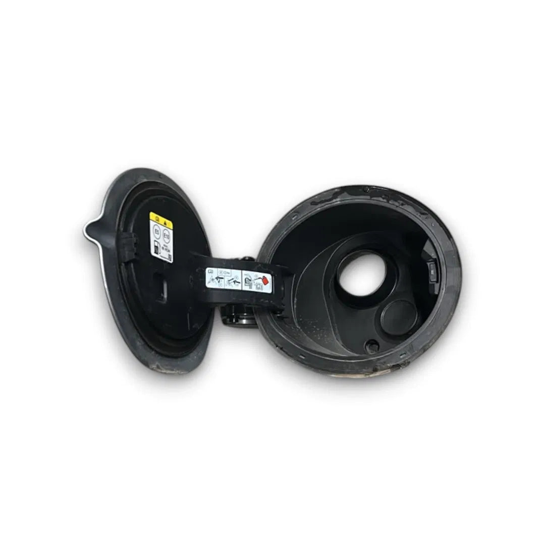 Dettaglio Sportellino carburante Ford Puma 2019–2024 OEM 2449418 - foto 2