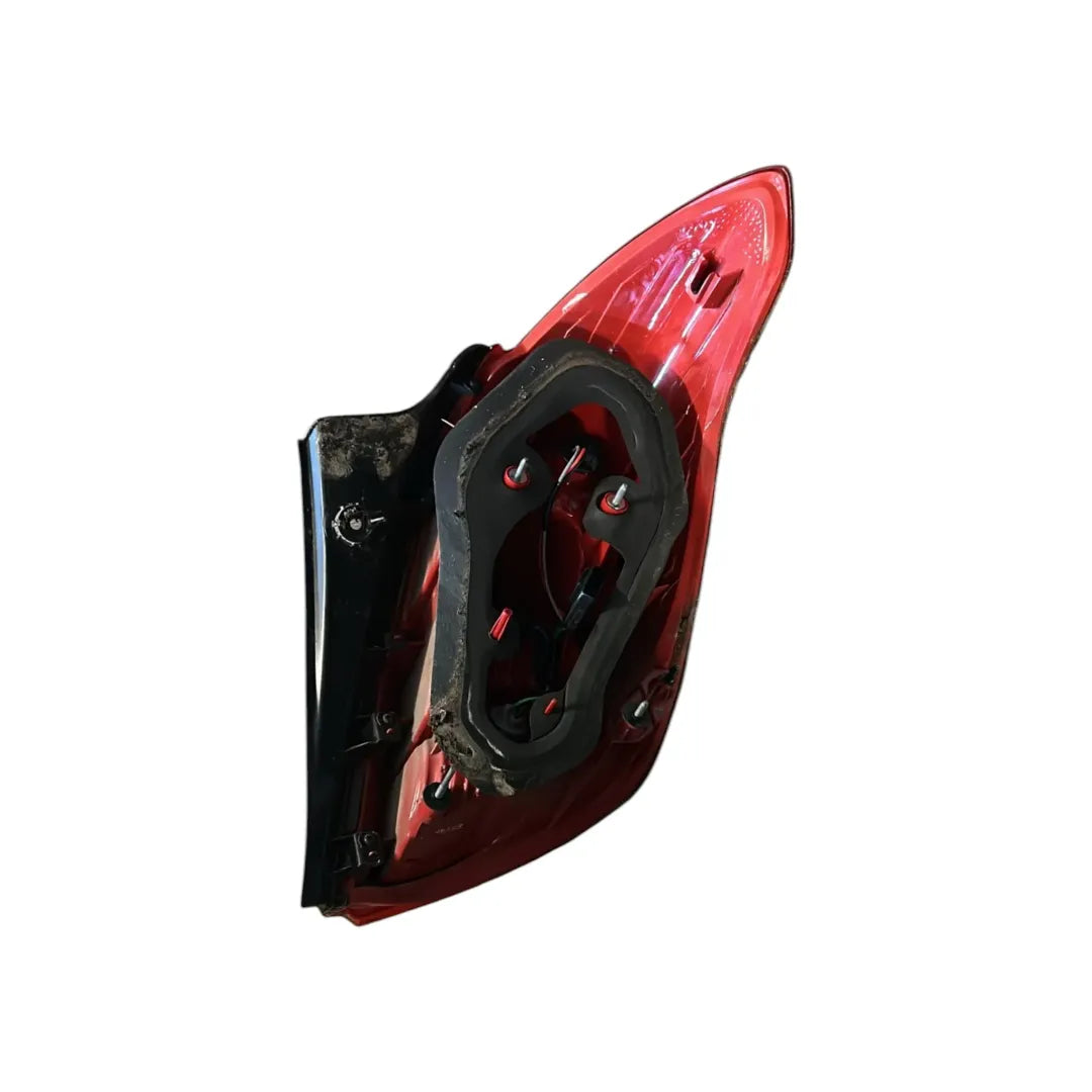 Dettaglio Fanale posteriore sinistro Opel Mokka 2012–2016 OEM 42435941 - foto 2