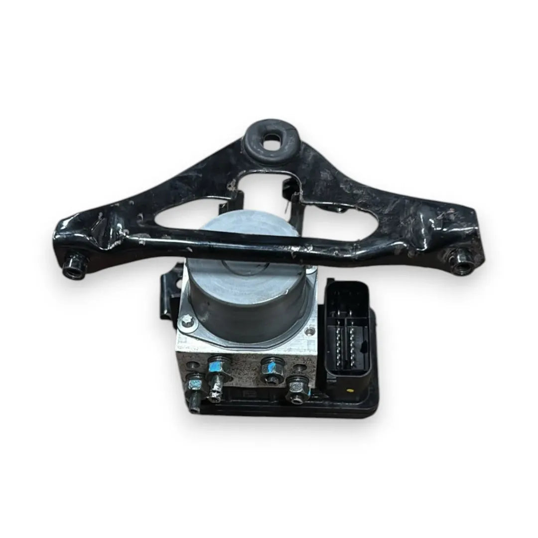 Dettaglio Pompa ABS Honda SH 125i ABS Start&Stop E5 cod. 57110-K0R-D010-M1 - foto 2
