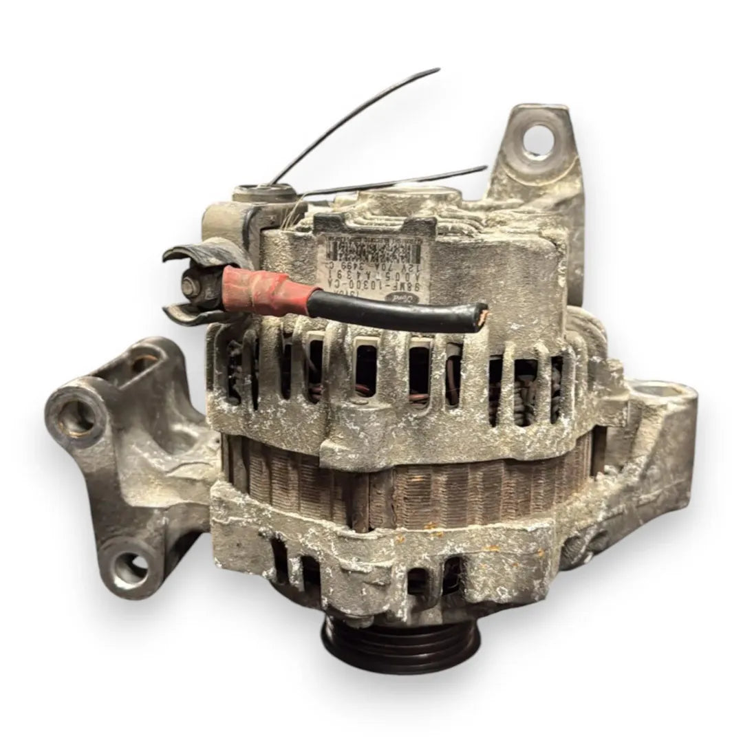 Dettaglio Alternatore Jaguar XE OEM T2H3785 - foto 2