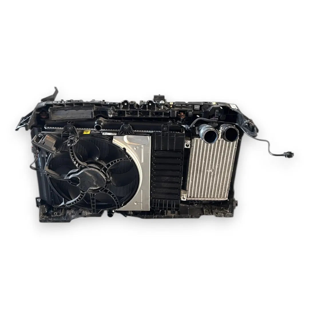 Dettaglio Kit radiatori Fiat 600 dal 2023 da riparare - foto 2
