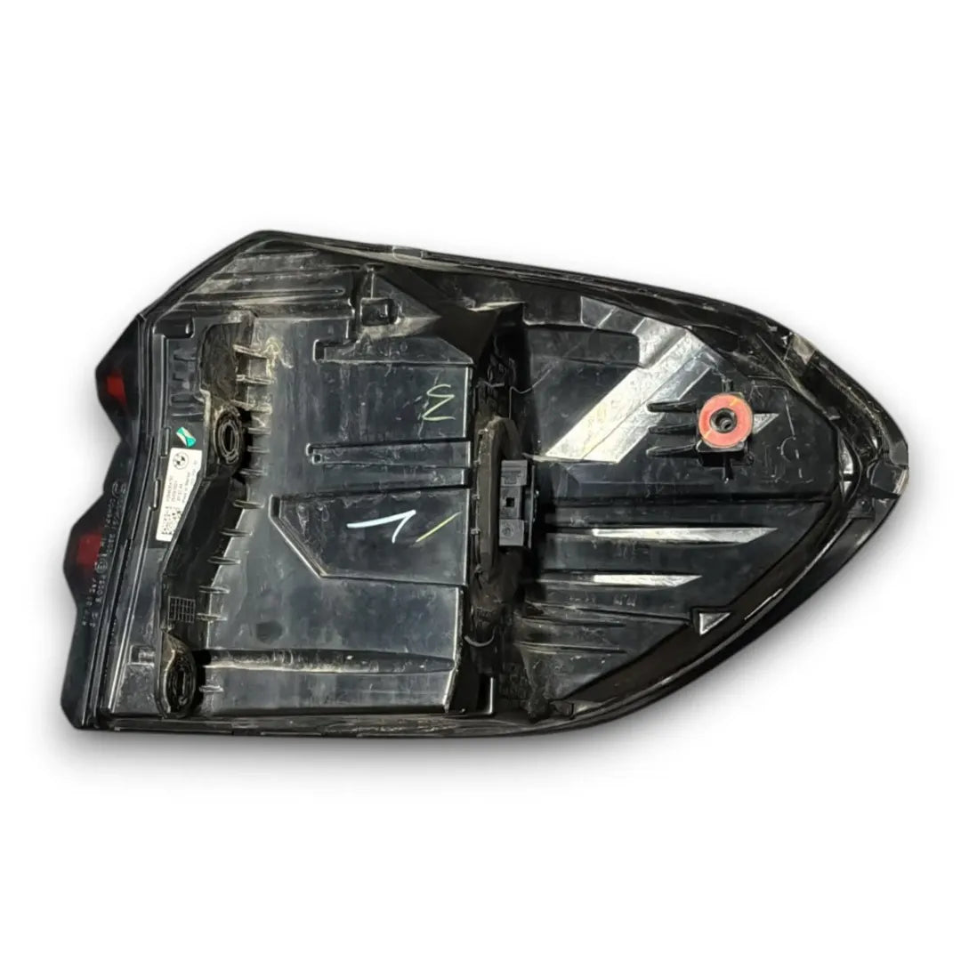 Dettaglio Fanale posteriore sinistro BMW X3 G01 LCI cod. H3946304707 - foto 2