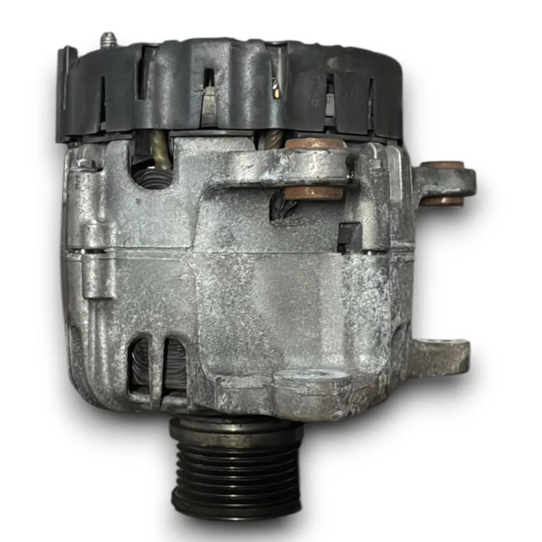 Dettaglio Alternatore Audi A4 8W 2015–2019 OEM 04L903024X - foto 2