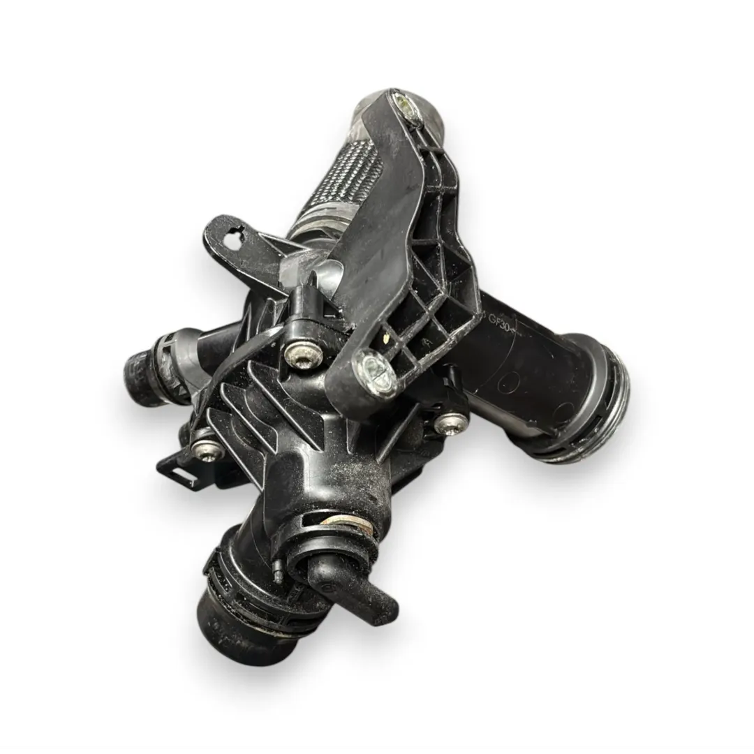 Dettaglio Scatola termostato Land Rover Defender cod. K6D3-8575-AA - foto 2