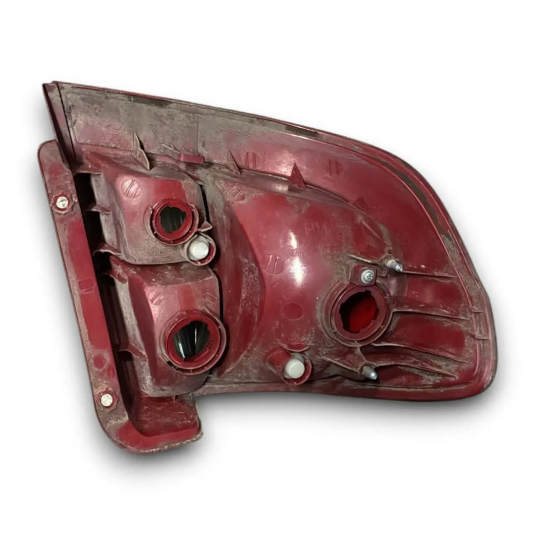 Dettaglio Fanale posteriore destro Hyundai Getz OEM 924201C500 - foto 2
