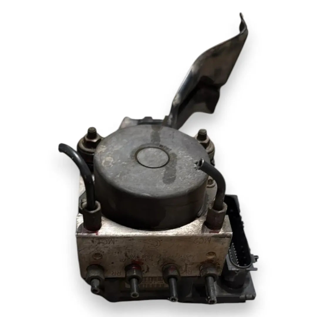 Dettaglio Pompa / gruppo idraulico ABS Fiat Sedici cod. 0265800493 - foto 2
