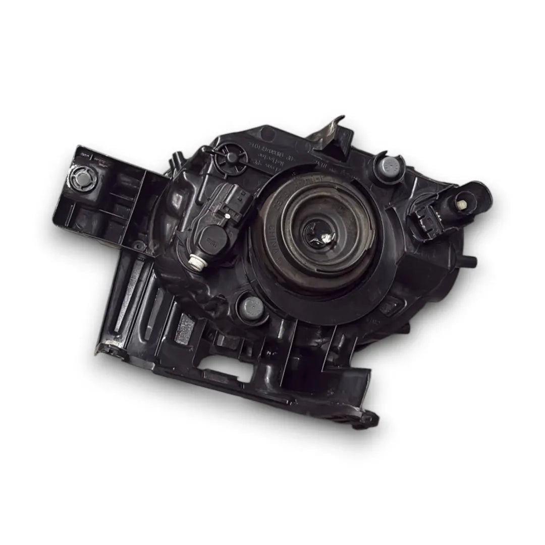 Dettaglio Faro anteriore esterno destro Nissan Juke F15E - foto 2