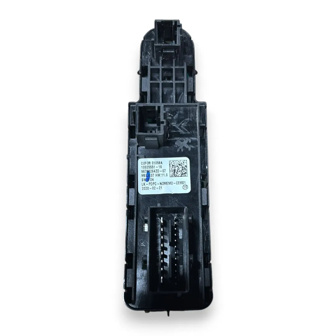 Dettaglio Pulsantiera alzacristalli sinistra Peugeot 2008 2019–2023 OEM 96788264ZD-07 - foto 2