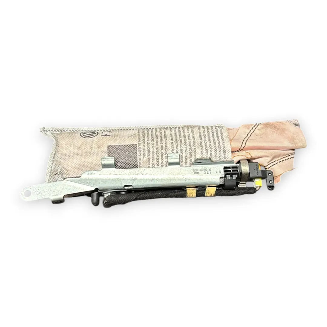 Dettaglio Airbag sedile destro Volkswagen Golf cod. 5G0880242 - foto 2